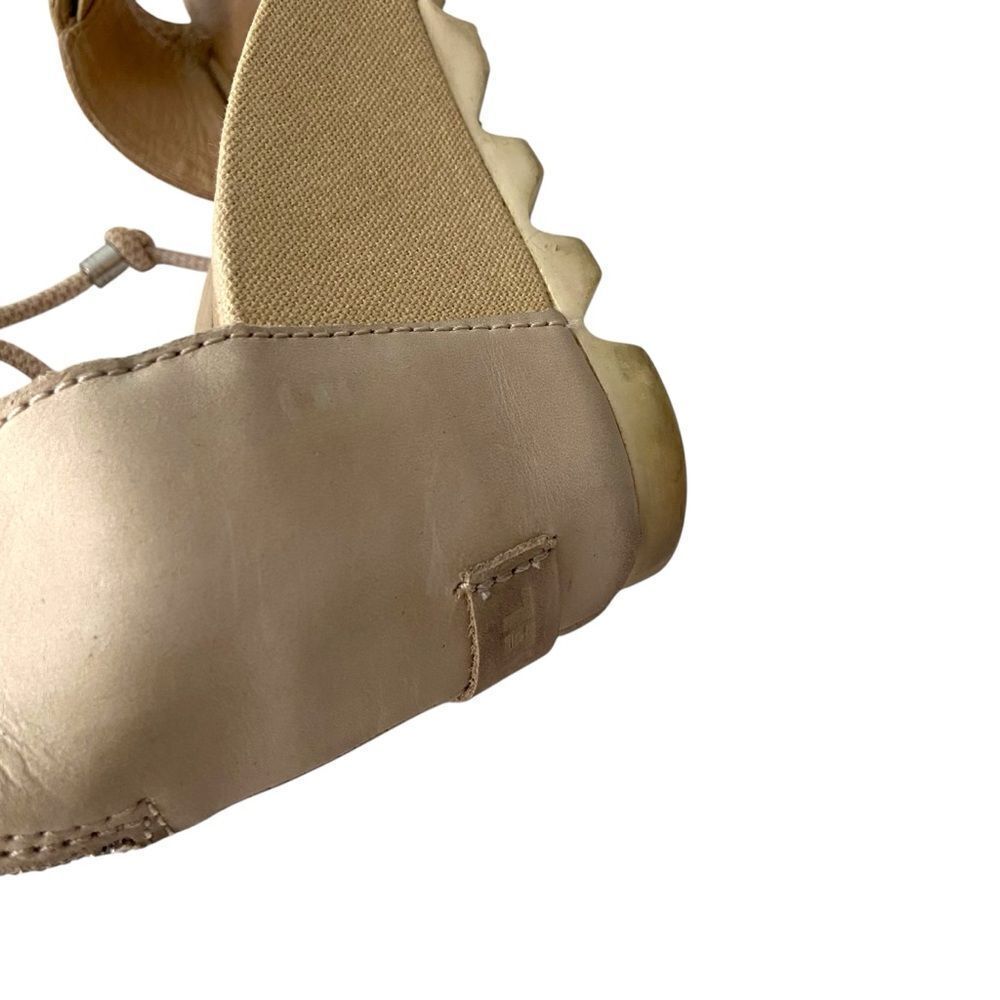 Sorel Joanie Wedge Sandal Ankle Lace with Velcro Strap in Size 8 - Picture 15 of 16